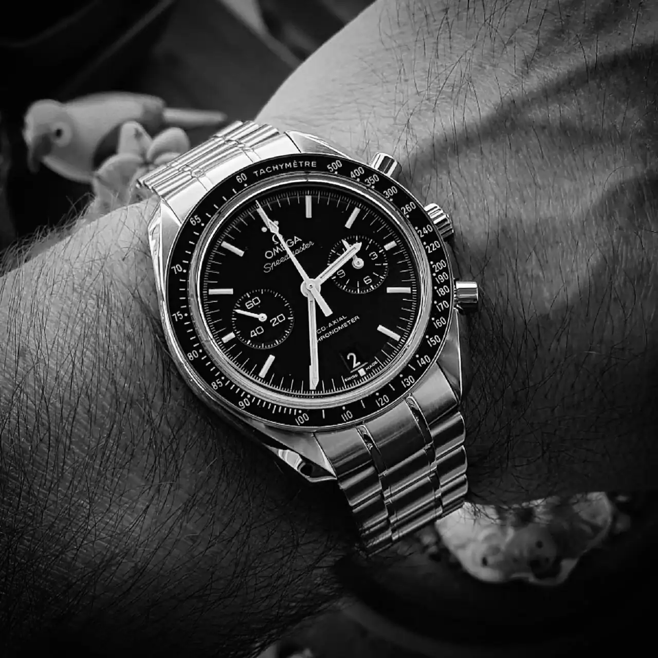 Omega Speedmaster Moonwatch Co-Axial Chronograph 44.25 mm Cal. 9300 (ByN).webp