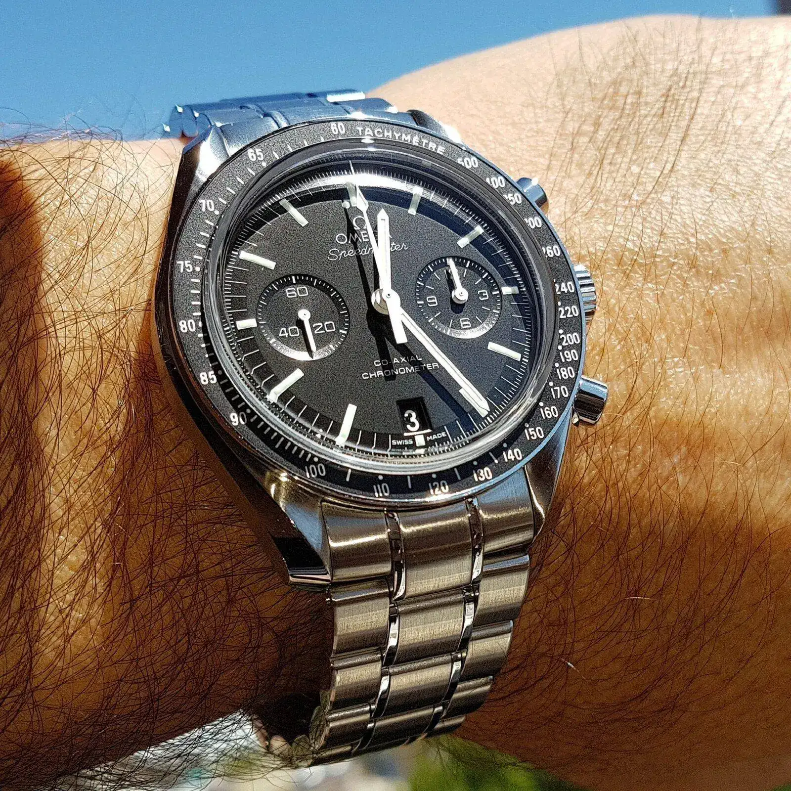 Omega Speedmaster Moonwatch Co-Axial Chronograph 44.25 mm Cal. 9300.webp