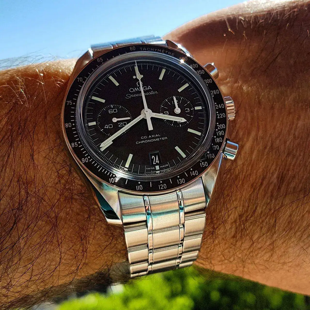 Omega Speedmaster Moonwatch Co-Axial Chronograph 44.25 mm Cal. 9300.webp