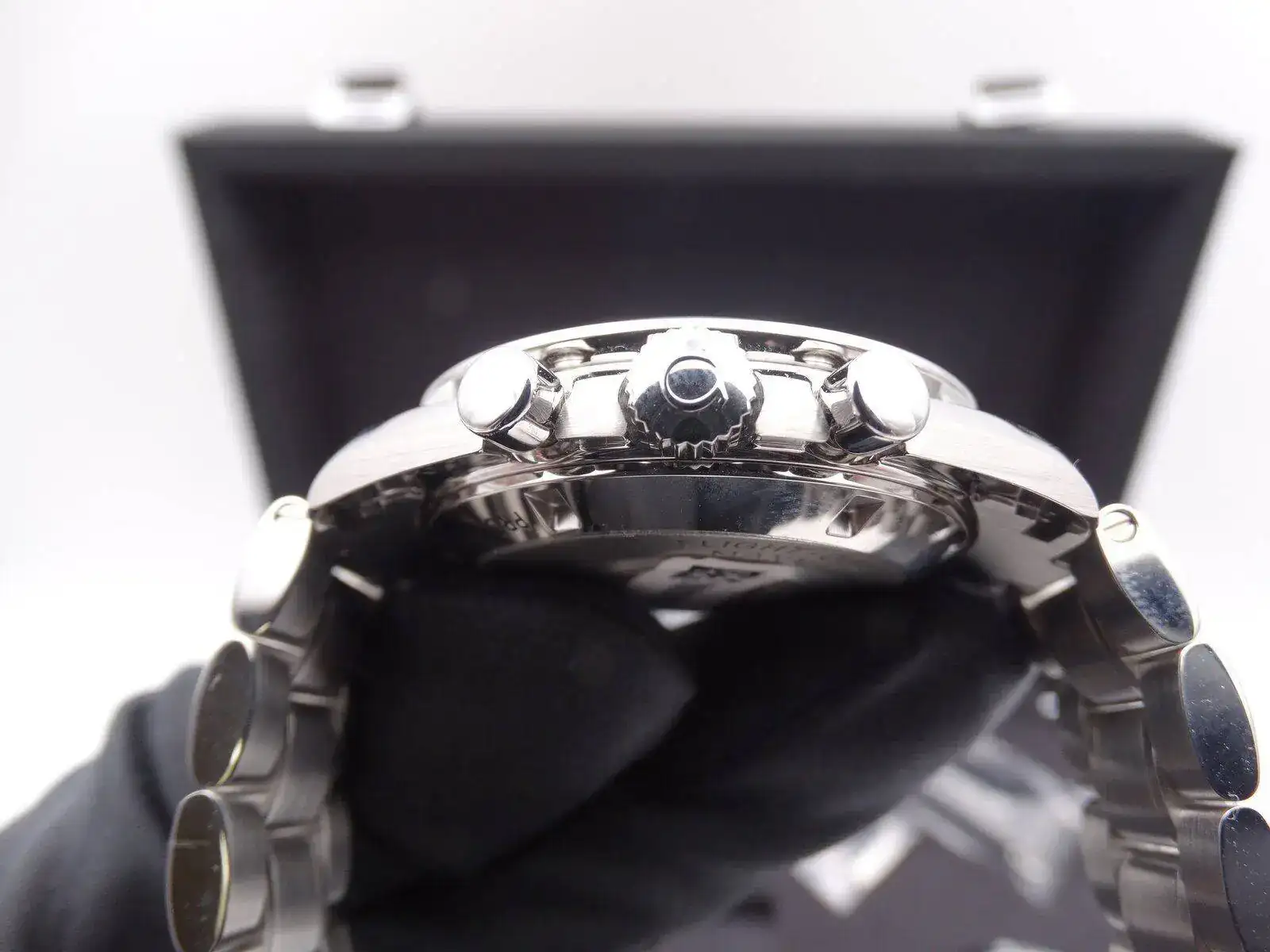 Omega Speedmaster Professional Moonwatch Hesalite 03051.webp