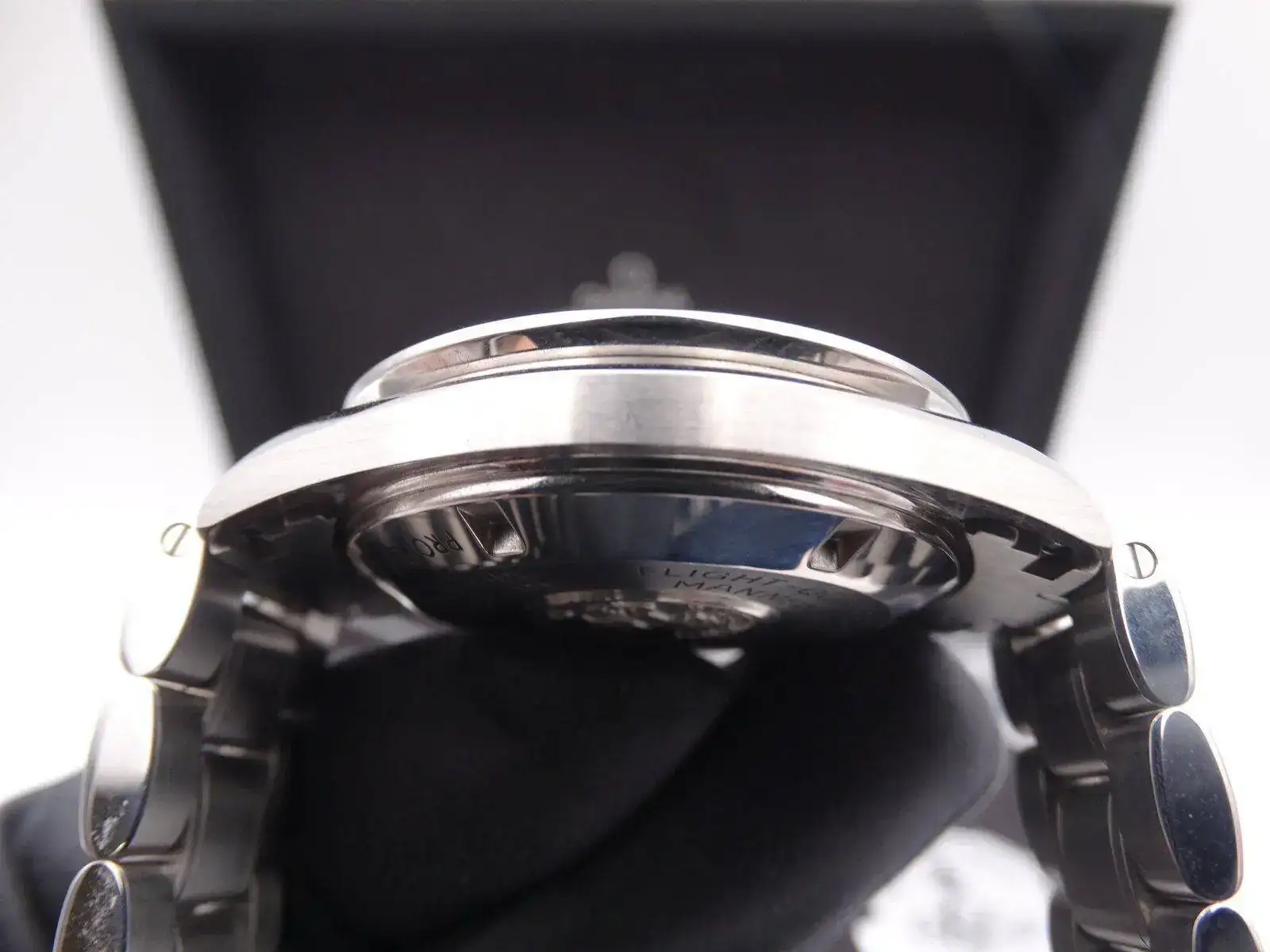 Omega Speedmaster Professional Moonwatch Plexi 07017.webp