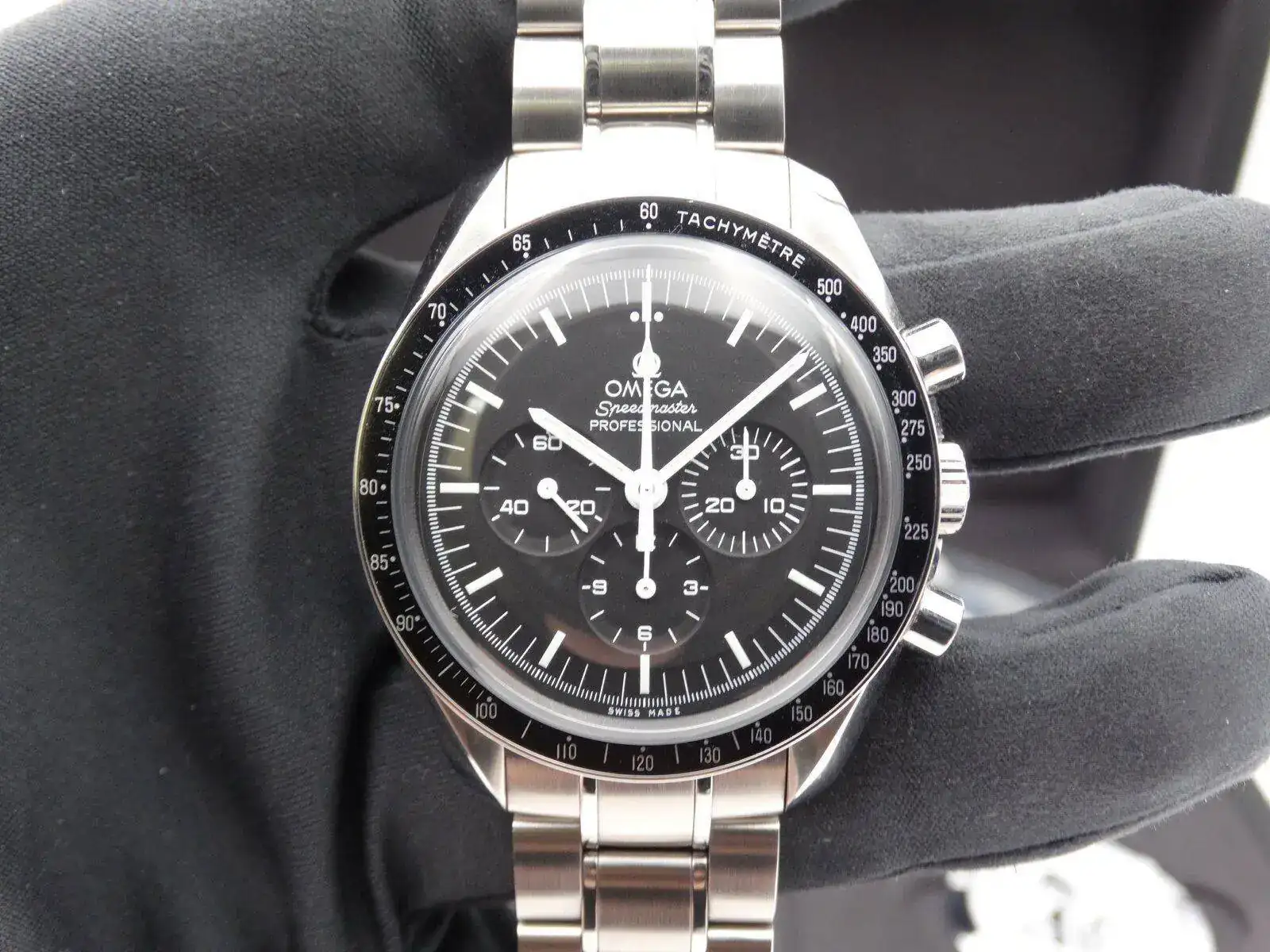 Omega Speedmaster Professional Moonwatch Plexi 07030.webp