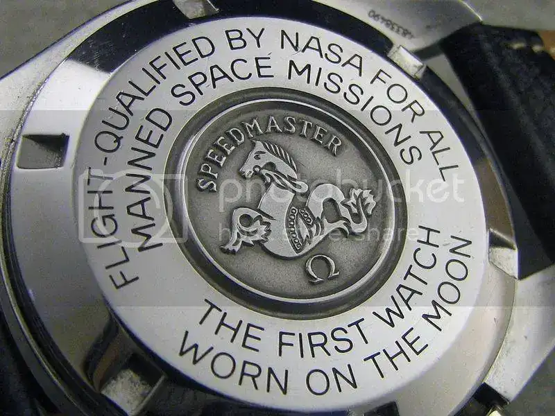 omega-speedmaster_back.webp