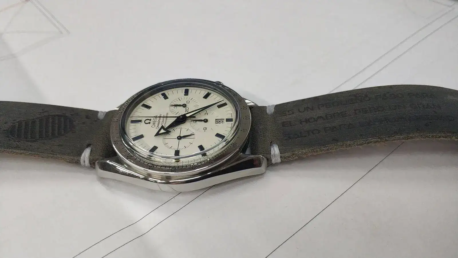 OMEGA SPEEDY MOON STRAP.webp