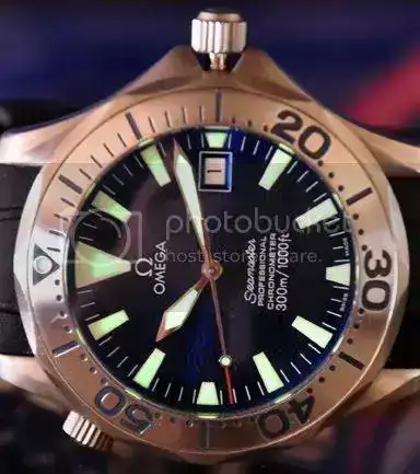 Omega22318000esfera04.webp