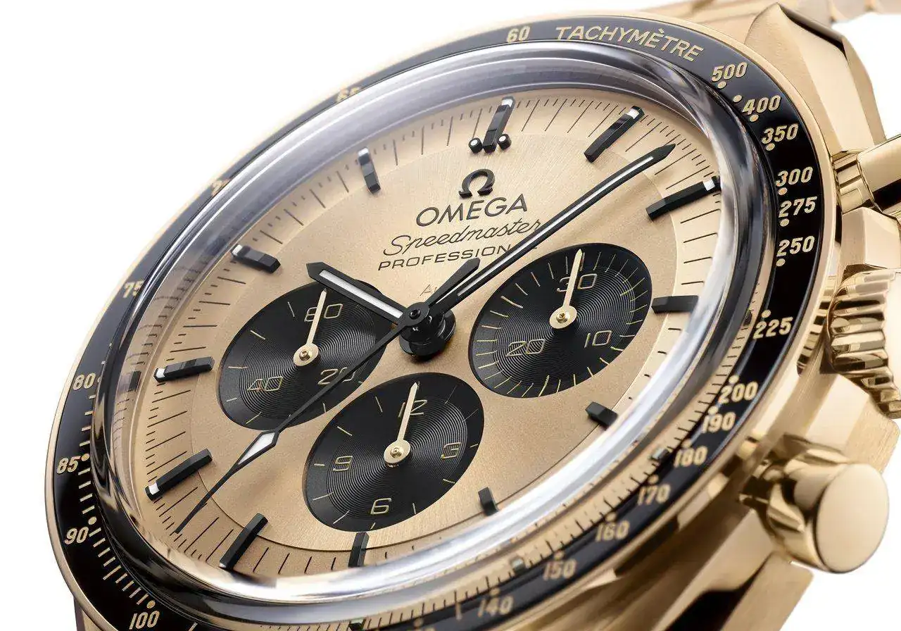 OMEGA_310.60.42.50.99.002_close-up dial.jpg