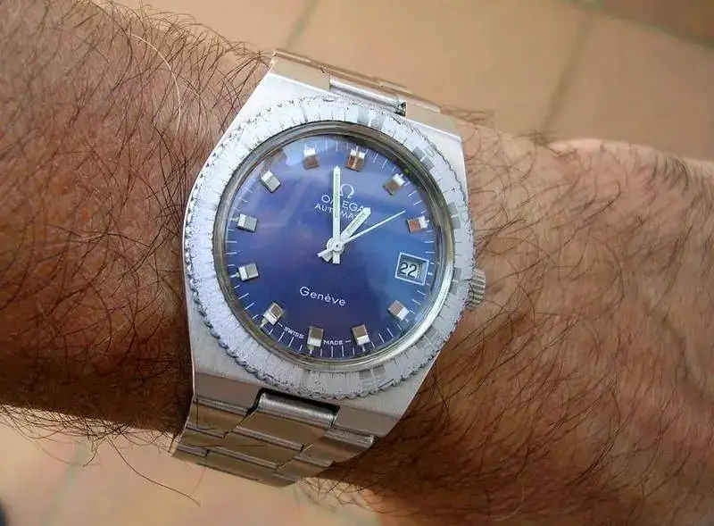 OMEGA_GENEVE_DIVER_1660124_15.webp