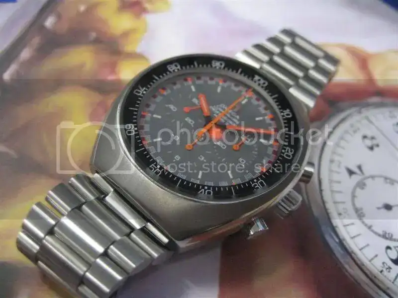omega_mkII_05Large.webp