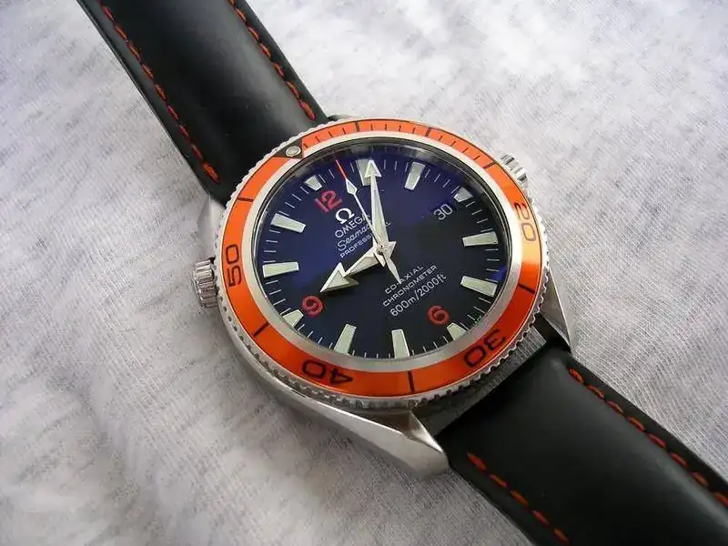 Omega_Planet_Ocean_2500_2.webp