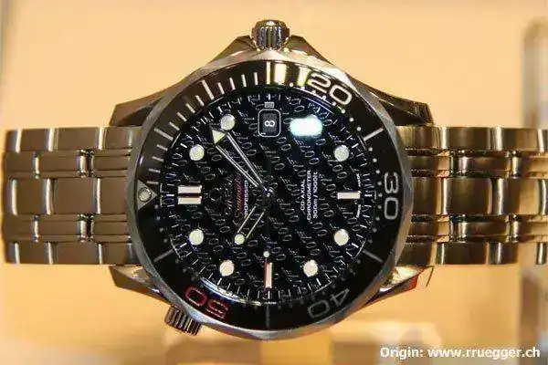 omega_seamaster_bond_50.webp