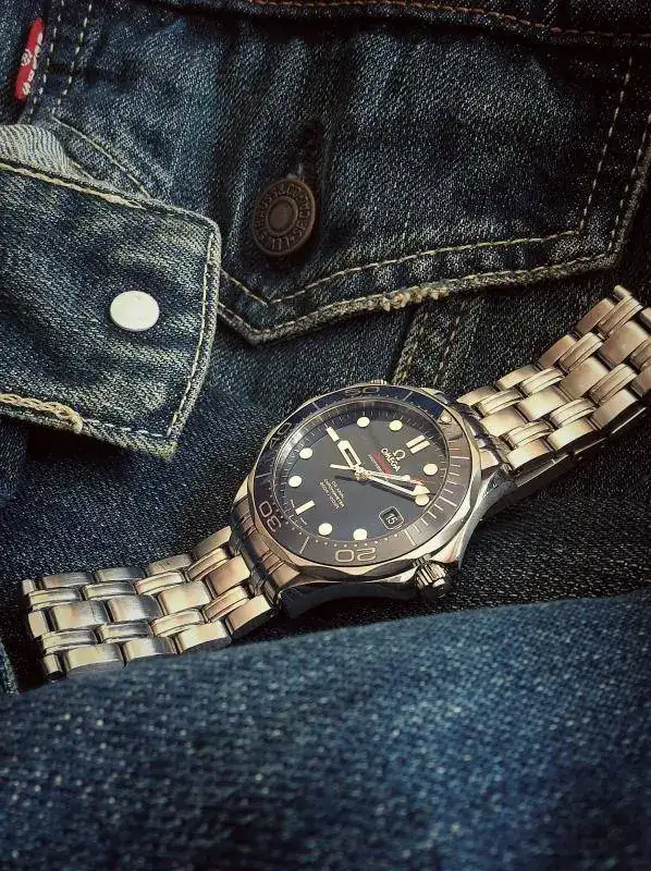 omegajeans.webp