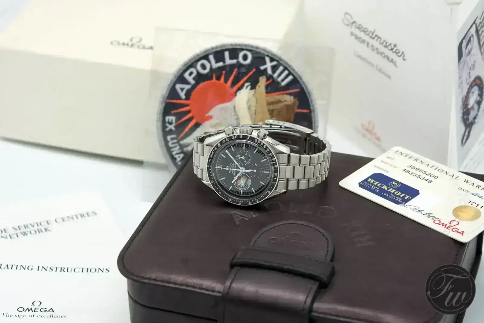 OmegaSpeedmasterProfessional3595ApolloXIII-6.webp