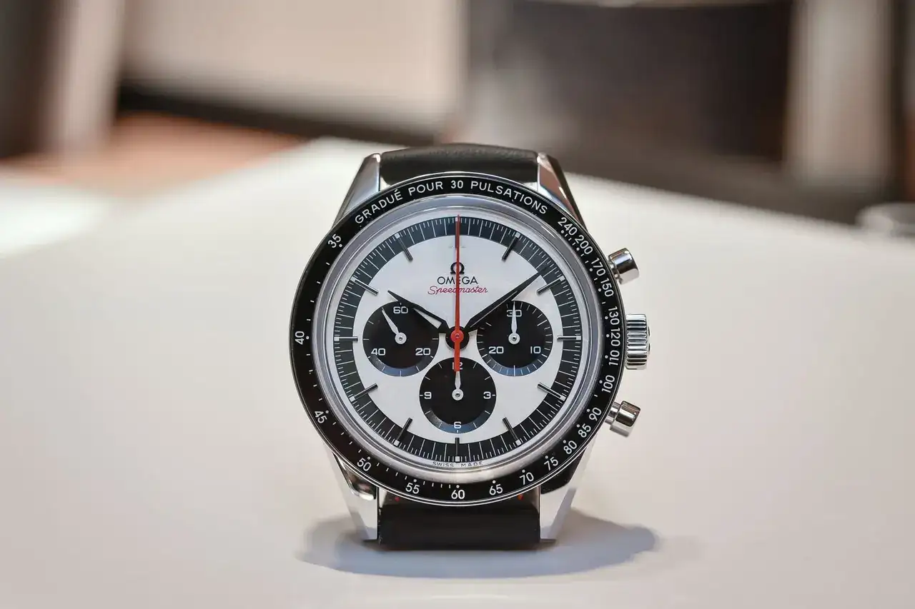 ometer-Panda-311.32.40.30.02.001-Baselworld-2018-4.webp