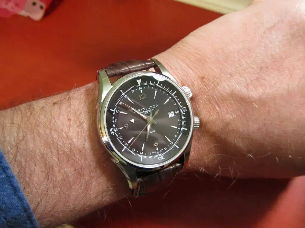 on-jazzmaster-traveler-gmt-ii-200m-review-img_1996.webp