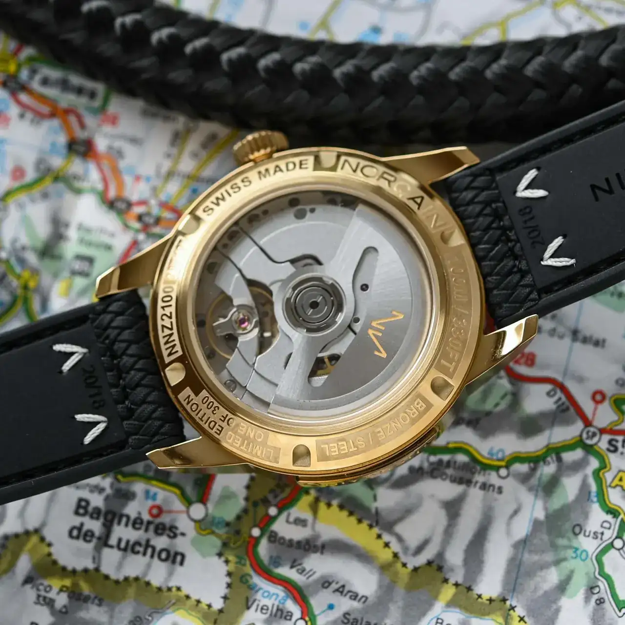 onze-Anthracite-Dial-Limited-Edition-2025-review-2.webp