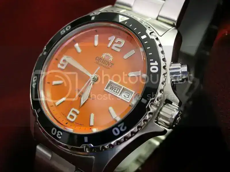 OrangeOrientMako01nbc.webp