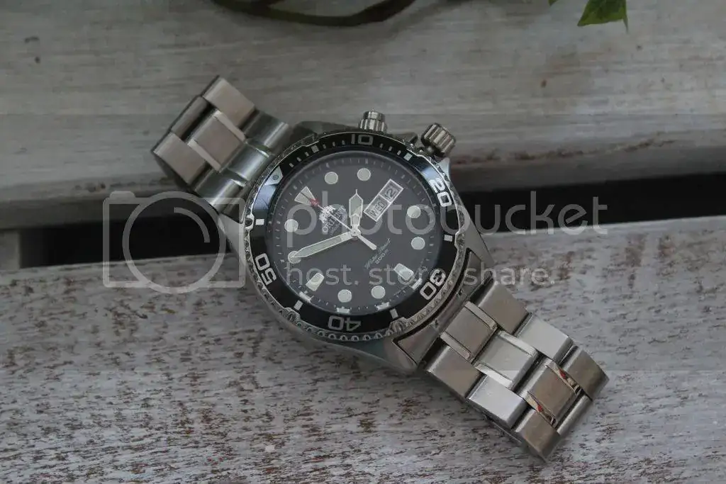 Orient%20RAY%2023_zpsaxbatwoa.webp