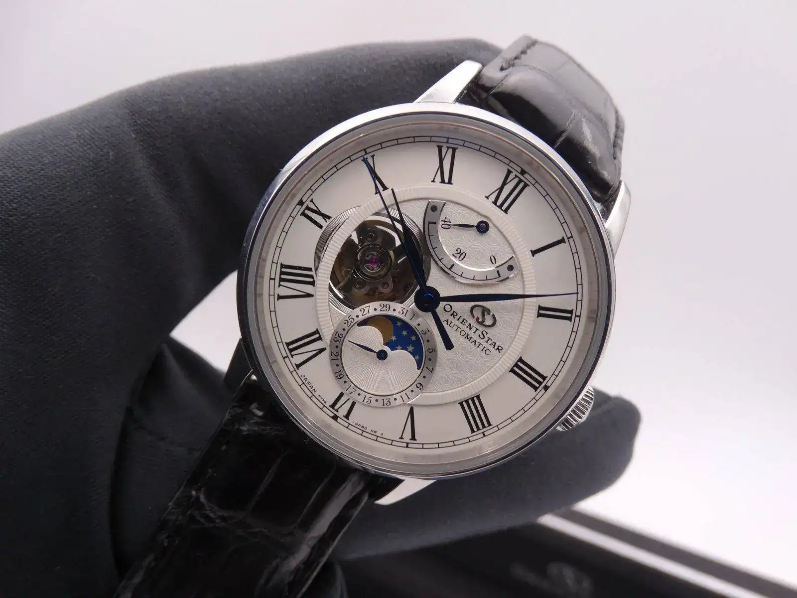 Orient OrientStar Moonphase Automatic 00143.webp