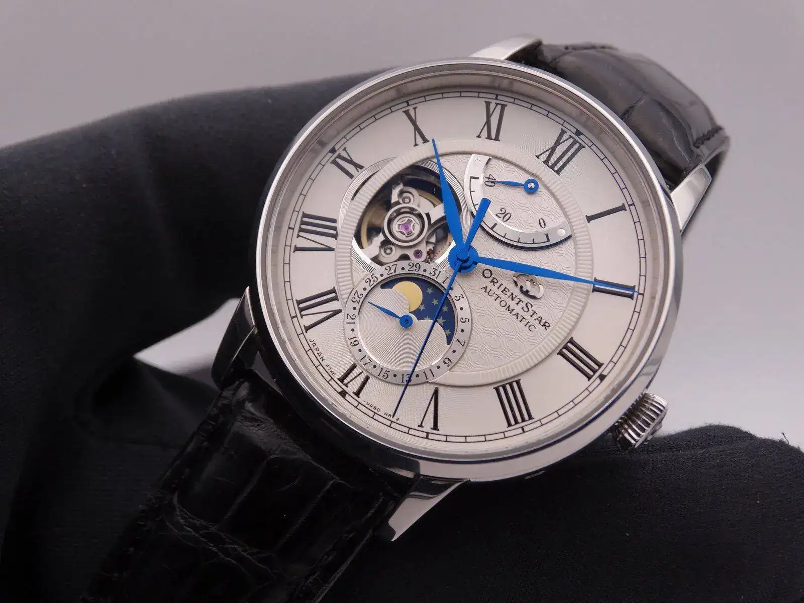 Orient OrientStar Moonphase Automatic 00163.webp