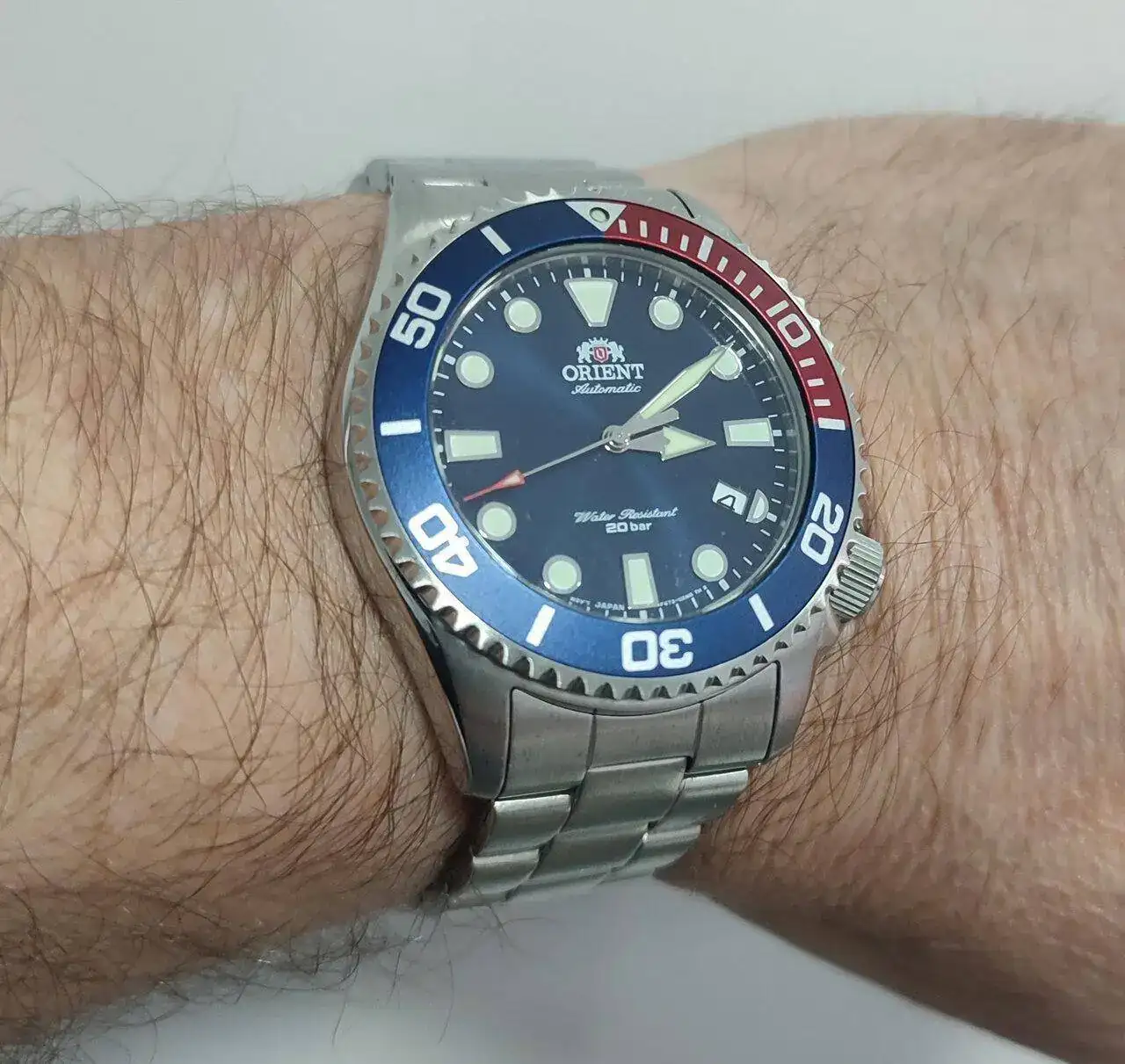 Orient Tritón RA-AC0K03L10.webp