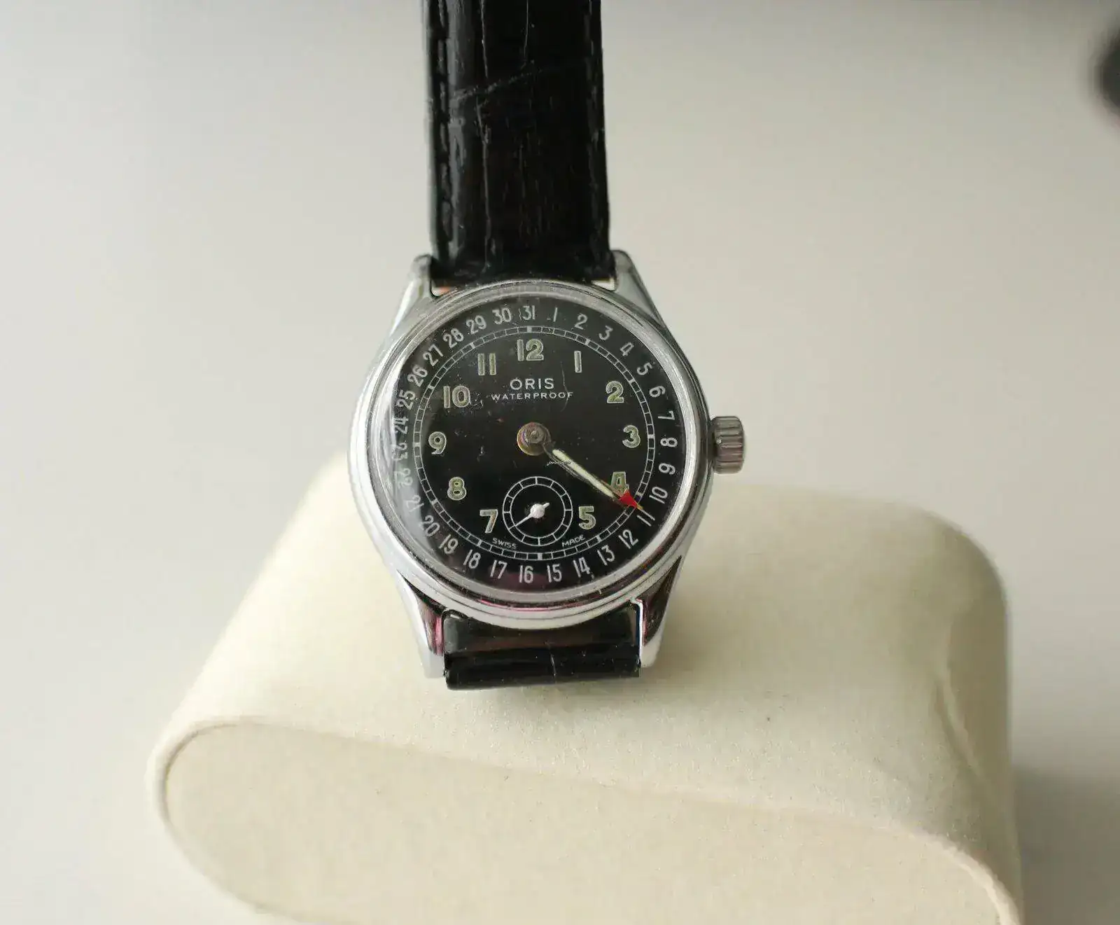 ORIS 1966_3.webp