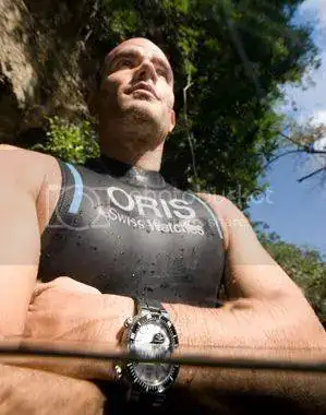 oris%20CC%20white-rare-model.webp