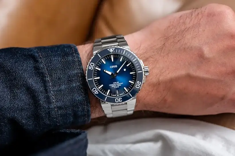 Oris-Aquis-400-in-house-18.jpg?ixlib=rails-1.1.webp