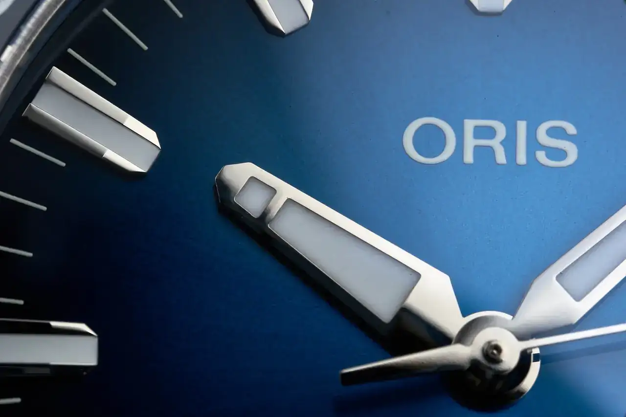oris-aquis-calibre-400-14.webp