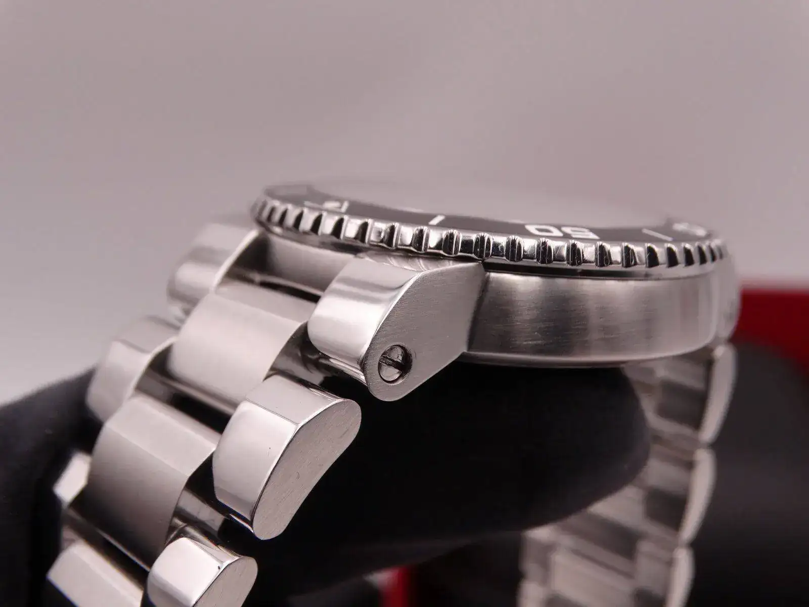 Oris aquis date  01436.webp
