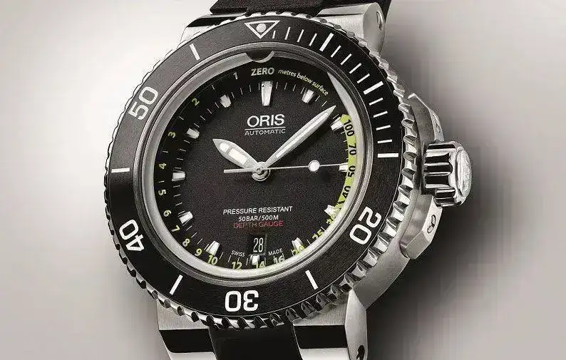 Oris-Aquis-Depth-Gauge-front-shot-1_zps1b704700.webp