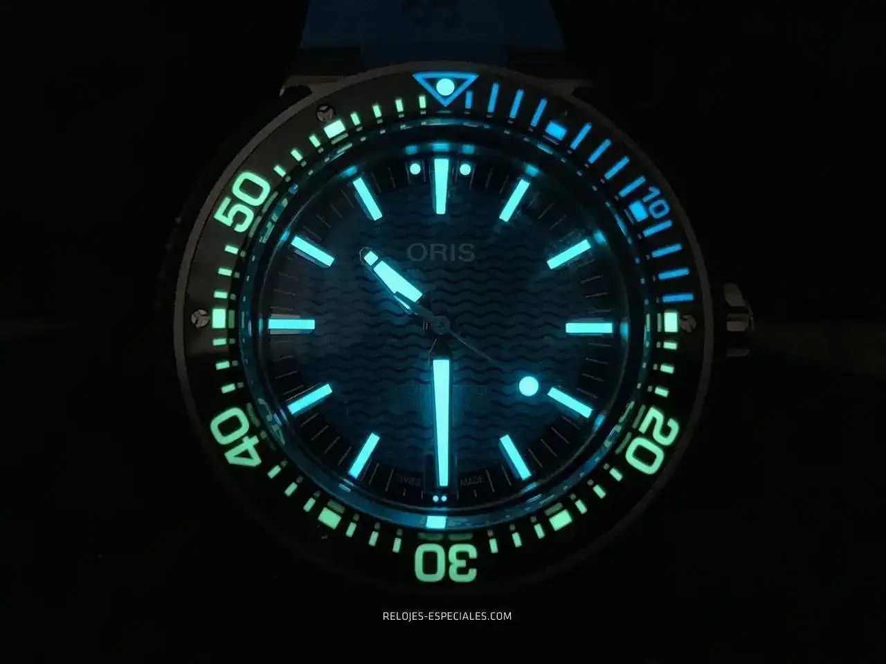 Oris Aquis Pro 4000 26.JPG