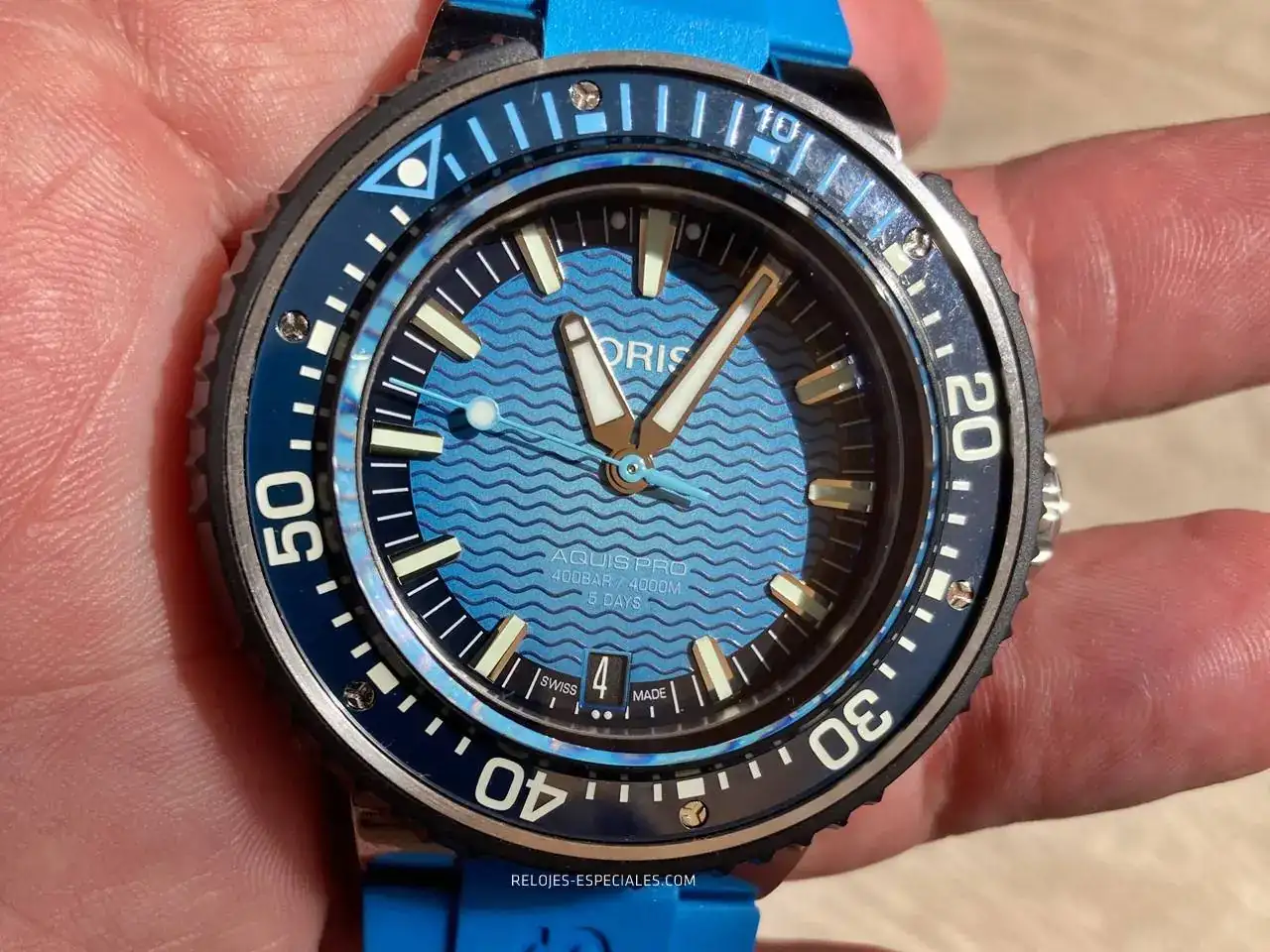 Oris Aquis Pro 4000 56.jpg