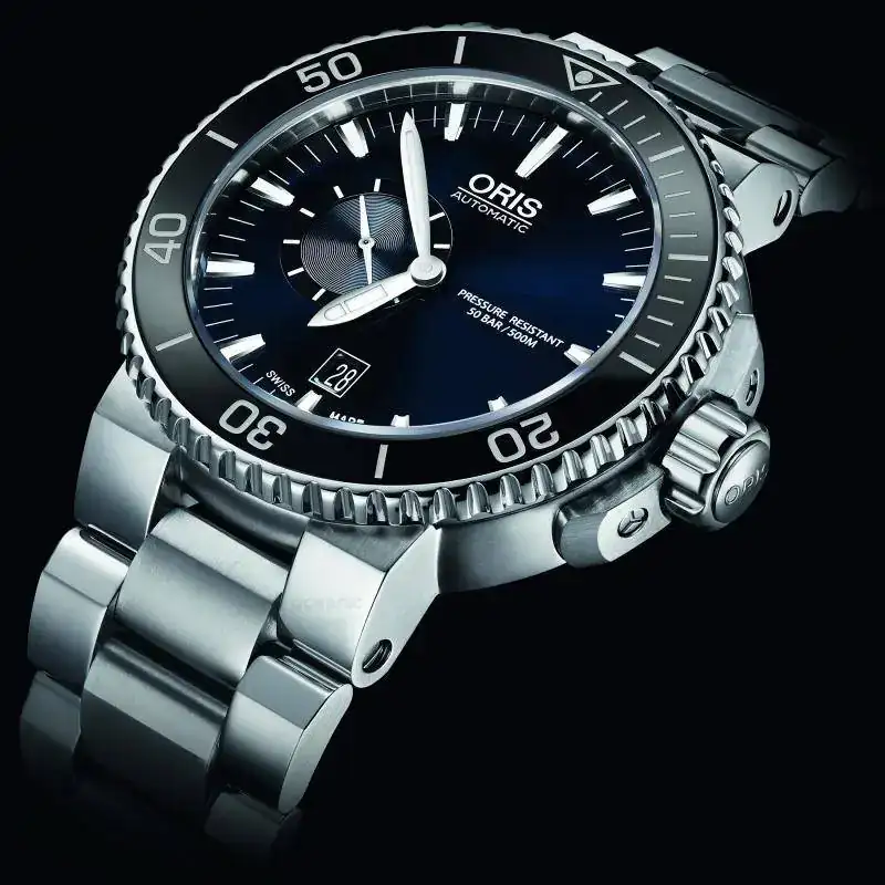 ORIS Aquis Small Second DATE_2.webp