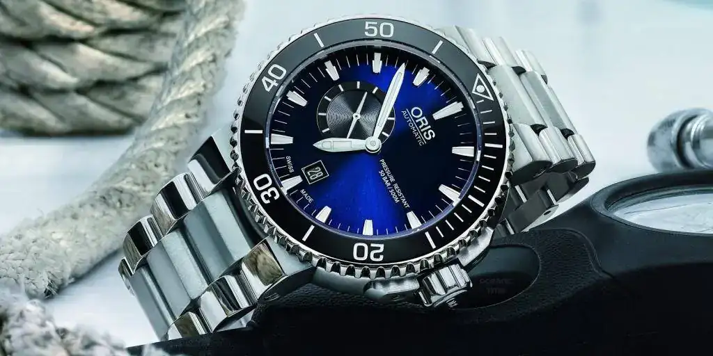ORIS Aquis Small Second DATE_3.webp
