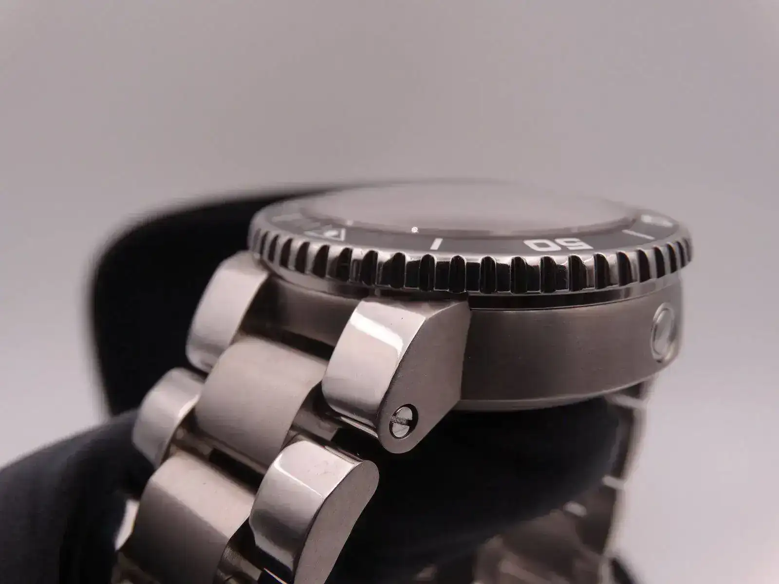 Oris Carlos Coste Cenote Chronograph Limited Edition 8618.webp