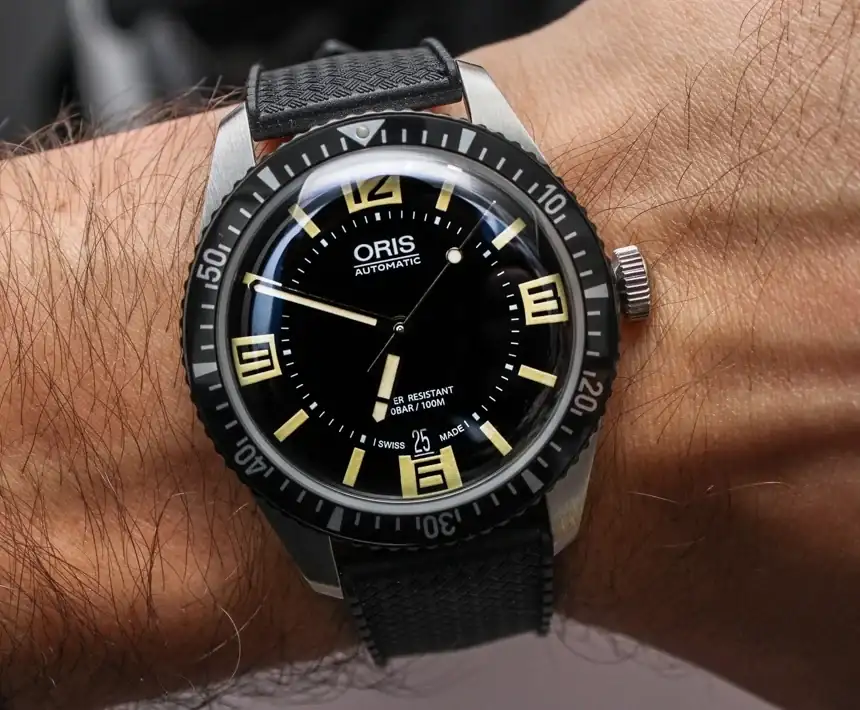 Oris-Divers-Sixty-Five-5.webp