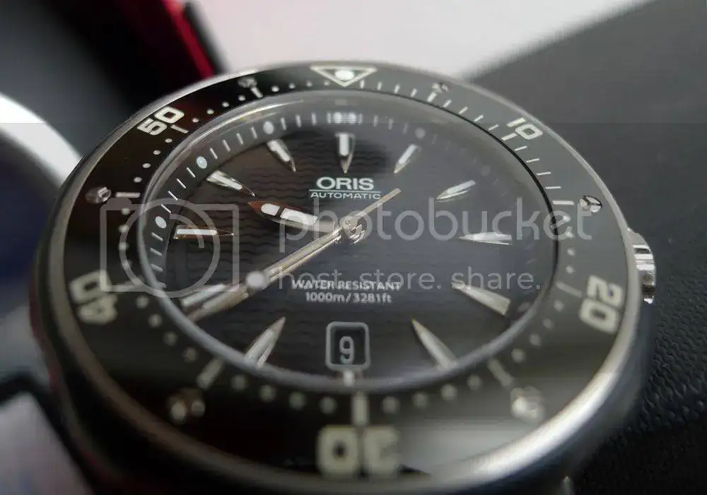 oris-prodiver-esfera-indices_zpsec6fe08b.webp