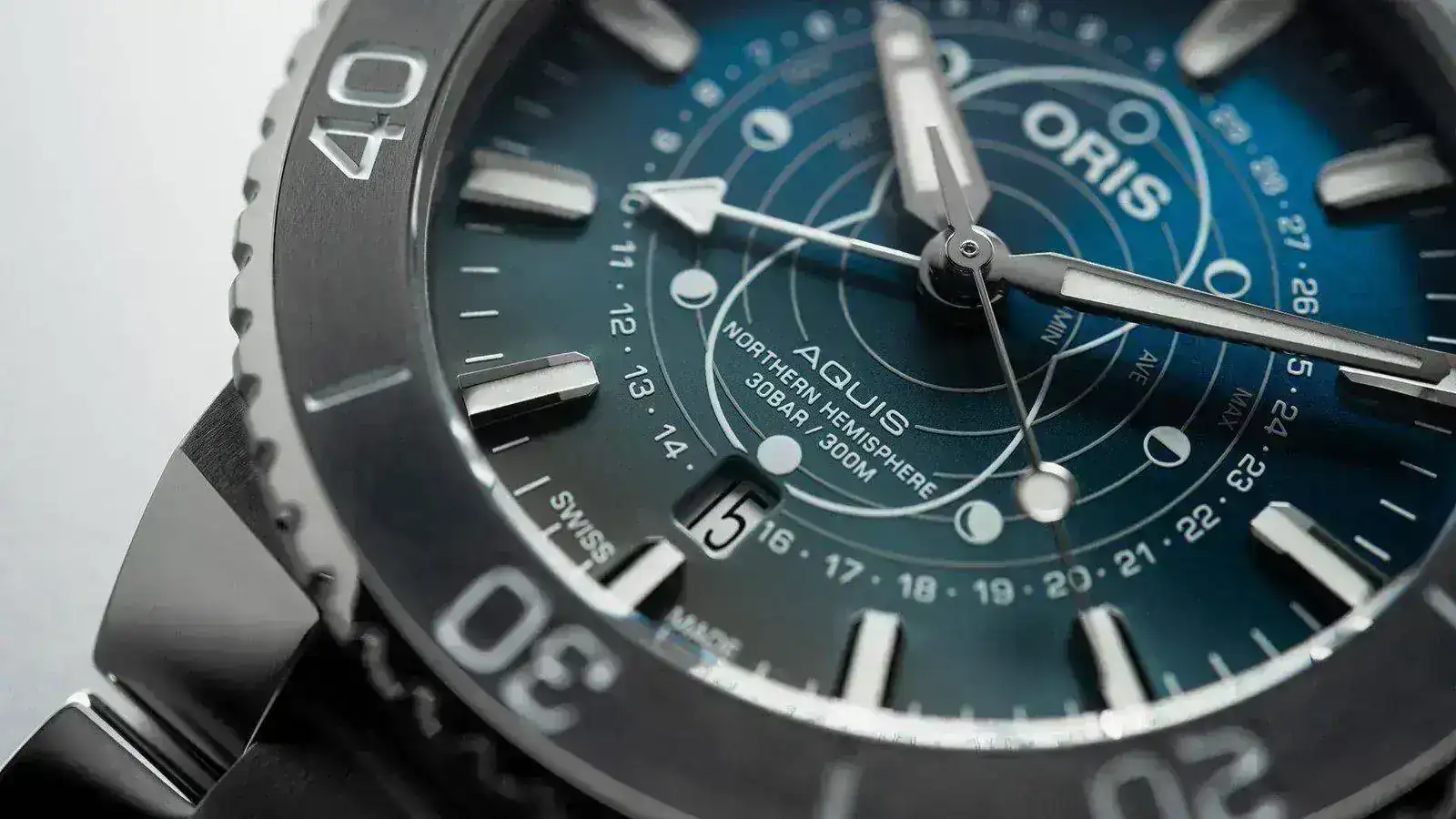 ORIS_dat-watt-limited-edition-3.jpg