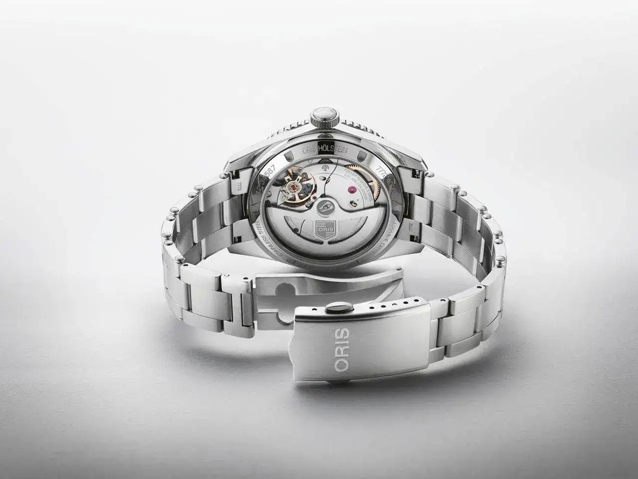 Oris_sixty_five_400.jpg