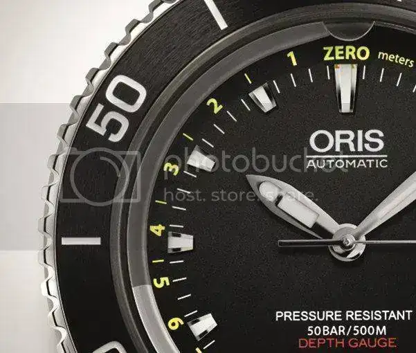 OrisAquisDepthGauge_esfera.webp