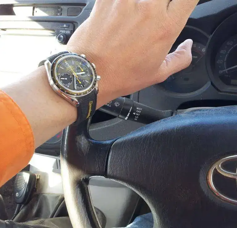 our-hands-steering-wheel-watch-pic-20130807_153536.webp