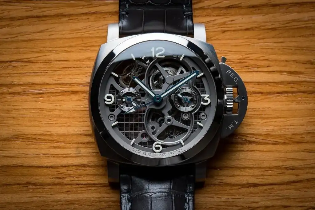 OURBILLON-GMT-TITANIO-----47mm-PAM00578-1-1024x683.webp