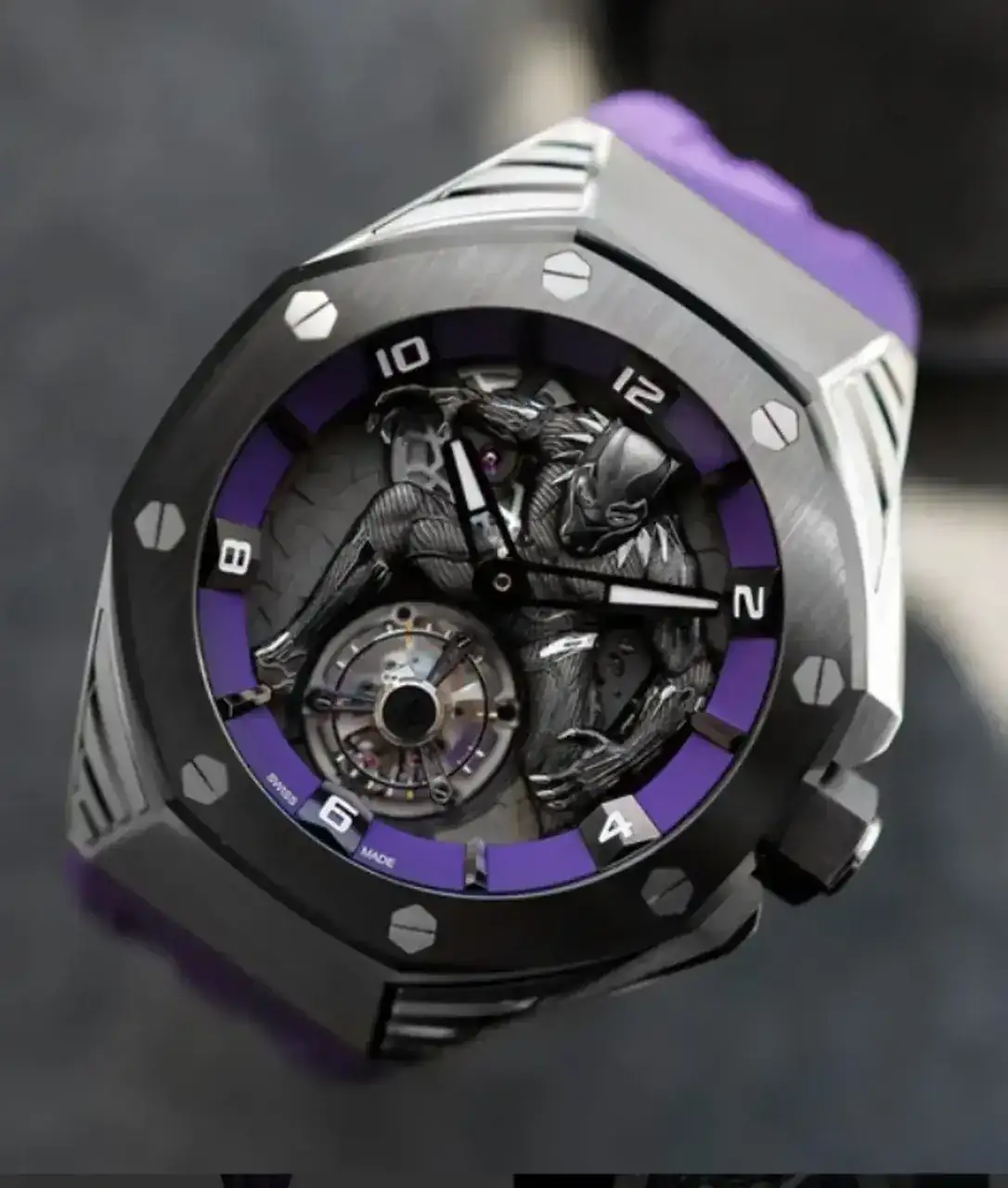 oyal-Oak-Concept-Black-Panther-Flying-Tourbillon-1.webp