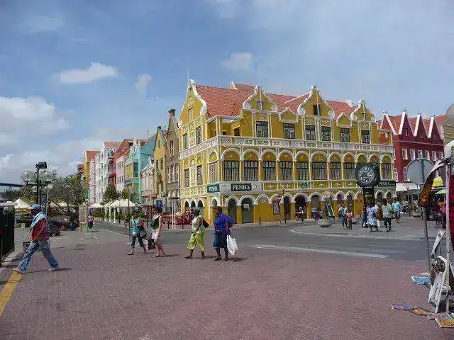 P1030335.webp