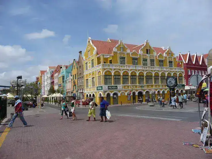 P1030335.webp