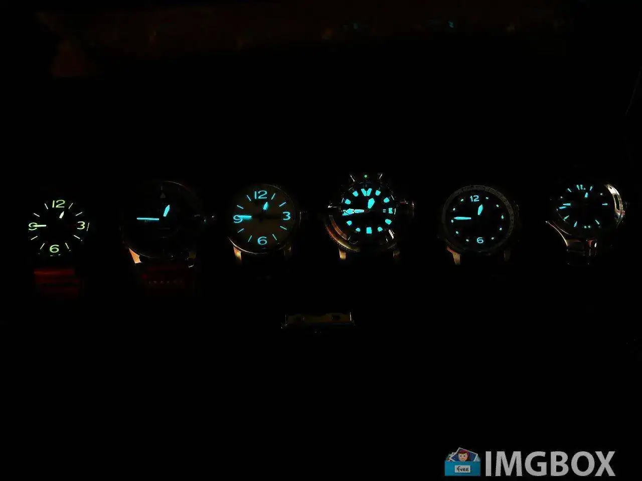 P124078501b6359ae258d020.webp