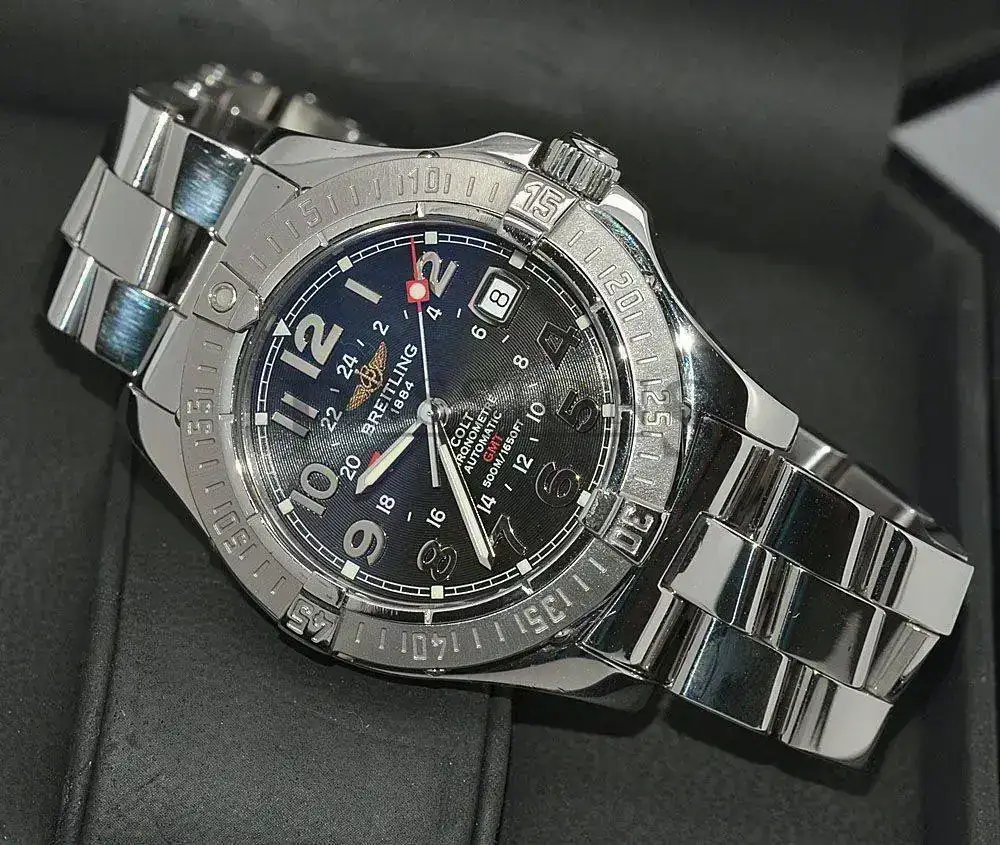 P1383-Breitling3.webp