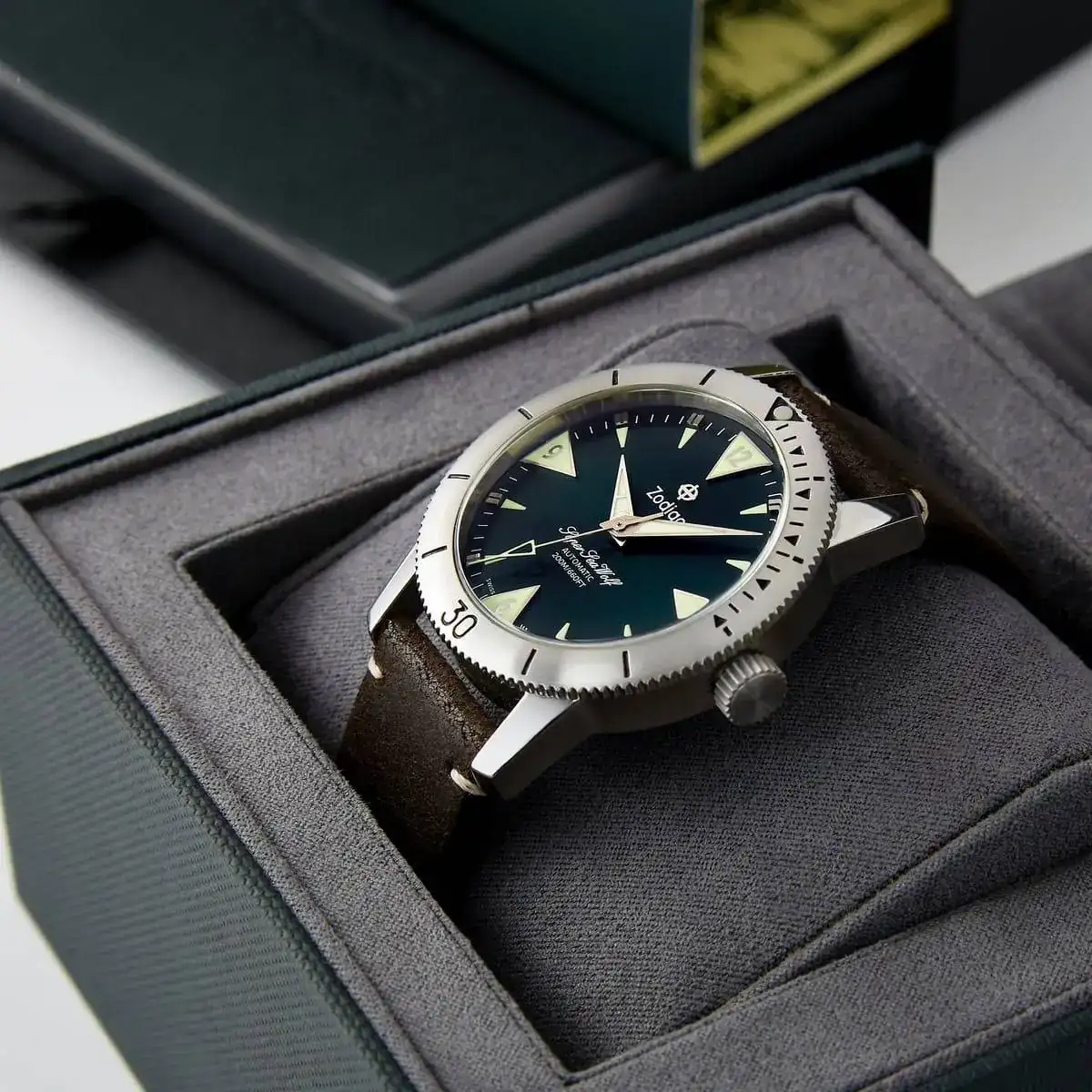 P73302_Zodiac_Super_Sea_Wolf_-_Exclusive_Stainless_Steel_54.jpg