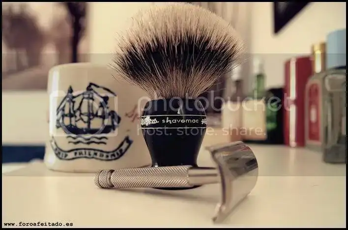 PA201032.webp