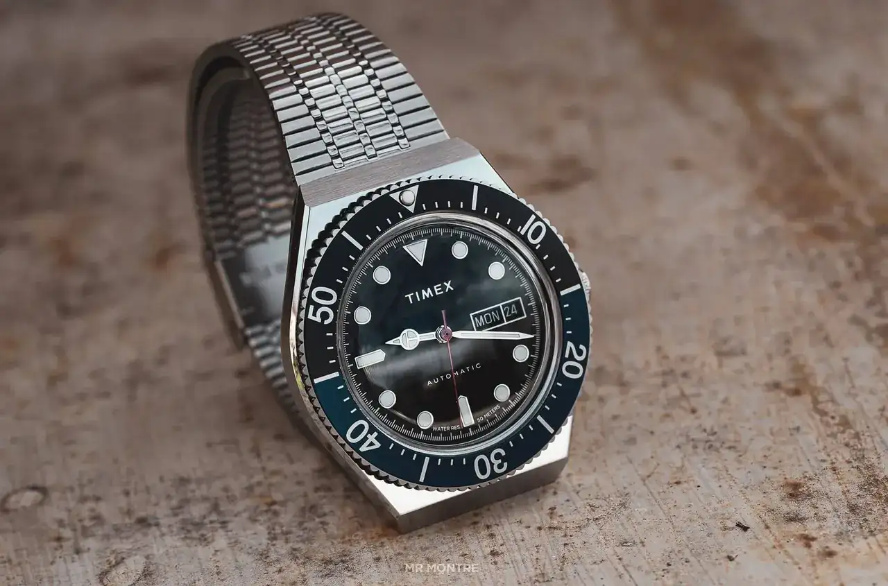 packshot-montre-timex-TW2U29500.webp